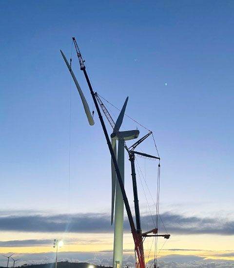 wind turbine engineers uk
